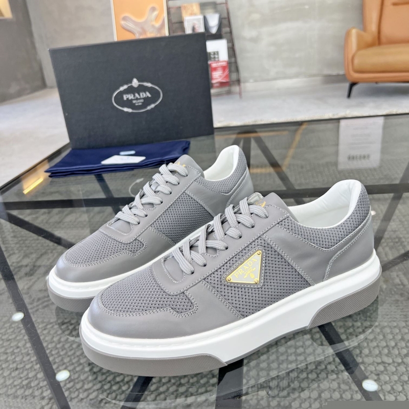 Pra*a casual shoes
